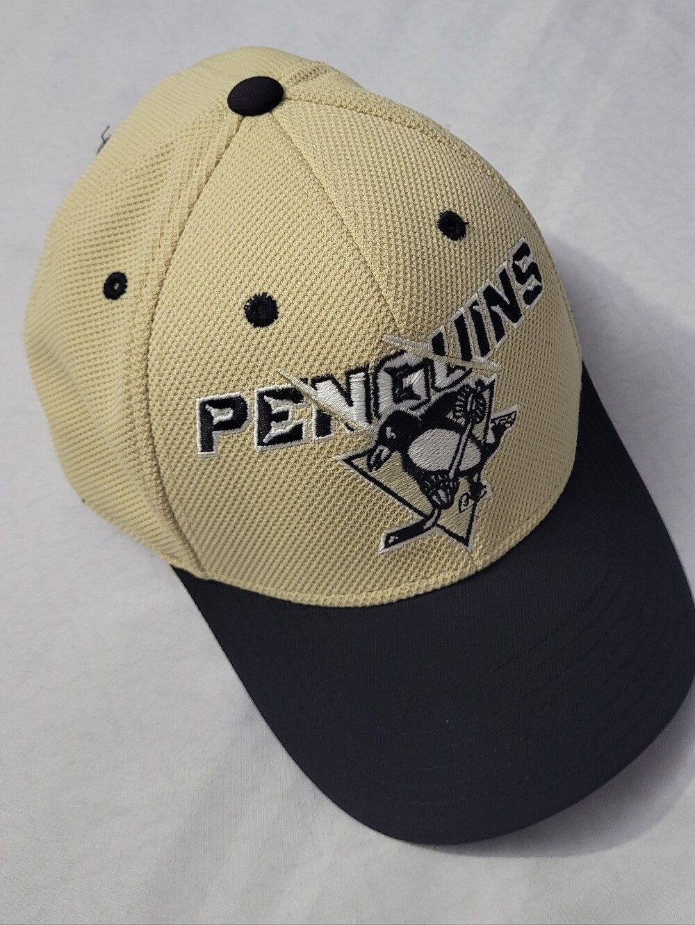 Pittsburgh Penguins Reebok Center Ice Cap